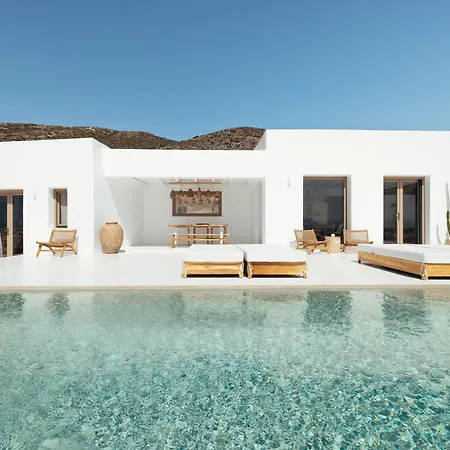 Sea View - Luxury Pool - Golden Beach, Paros Villa *