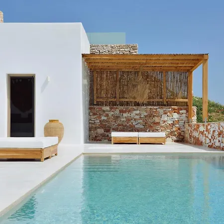 Sea View - Luxury Pool - Golden Beach, Paros Villa