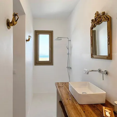 Sea View - Luxury Pool - Golden Beach, Paros Villa
