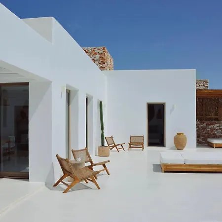 Sea View - Luxury Pool - Golden Beach, Paros Villa