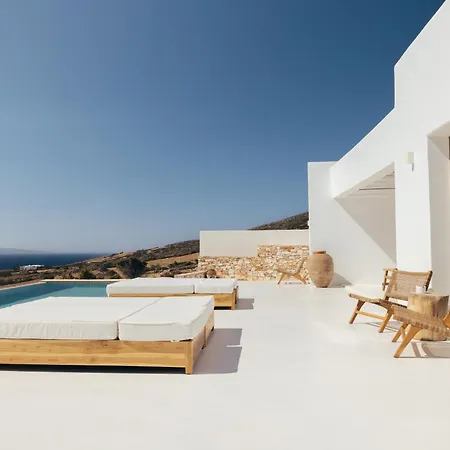 Sea View - Luxury Pool - Golden Beach, Paros Villa *