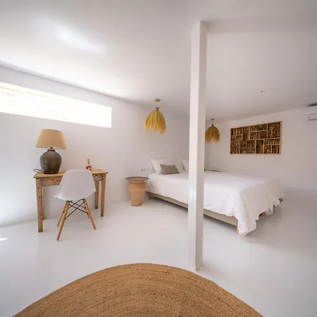 Sea View - Luxury Pool - Golden Beach, Paros Villa