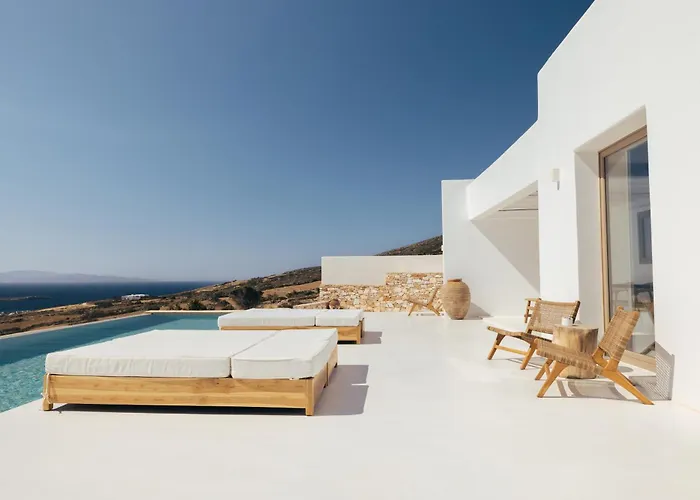 Sea View - Luxury Pool - Golden Beach, Paros Villa *